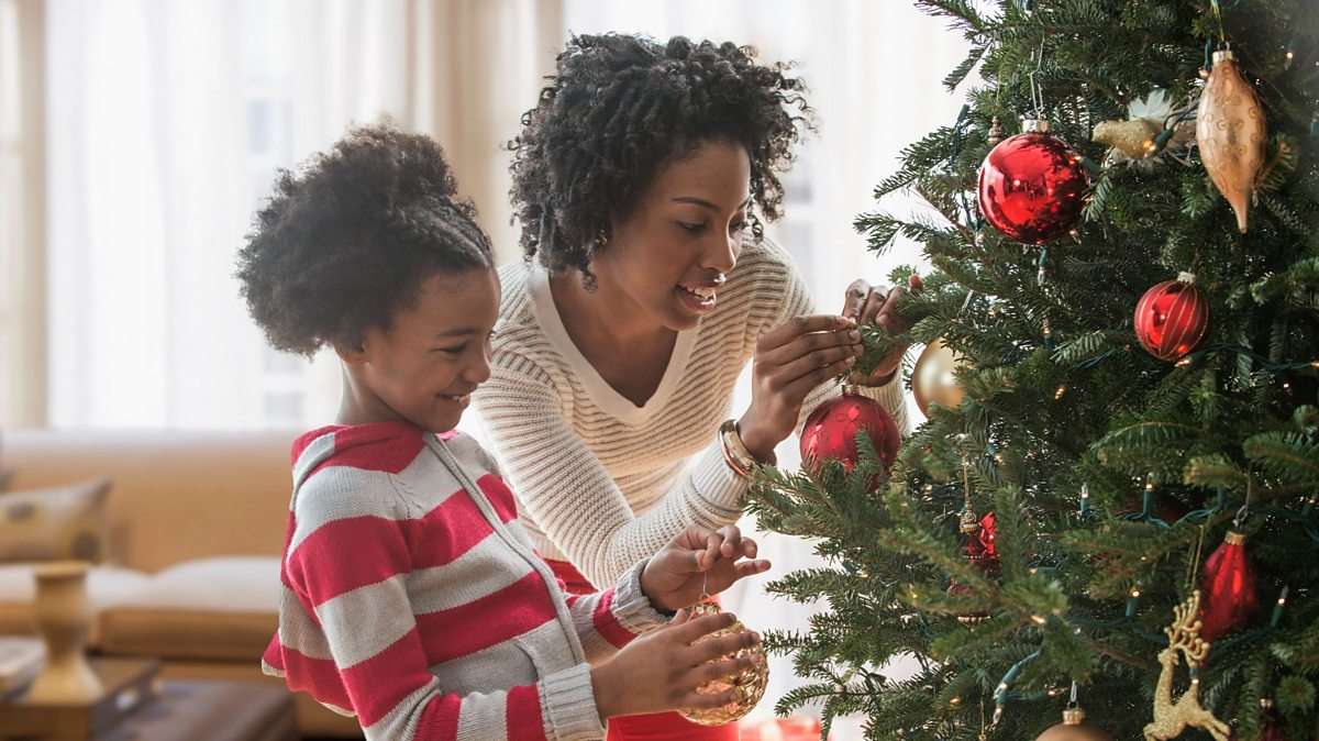 Why football at Christmas is a very British tradition - BBC Bitesize