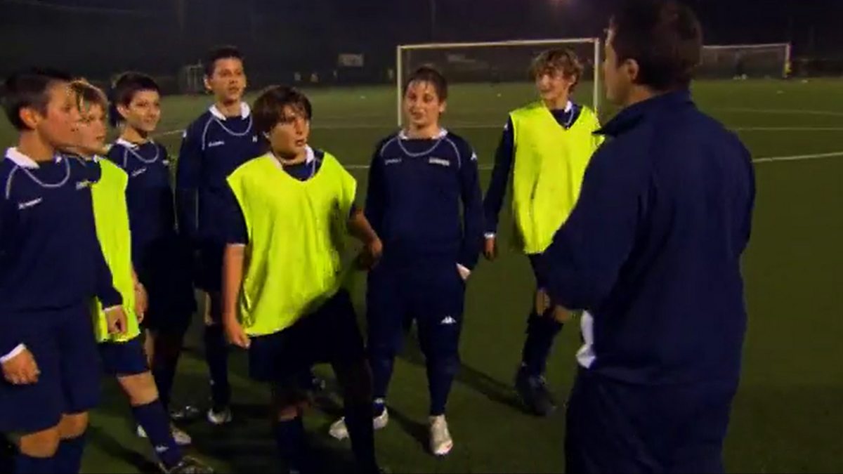 Playing frisbee and football in Rome BBC Teach