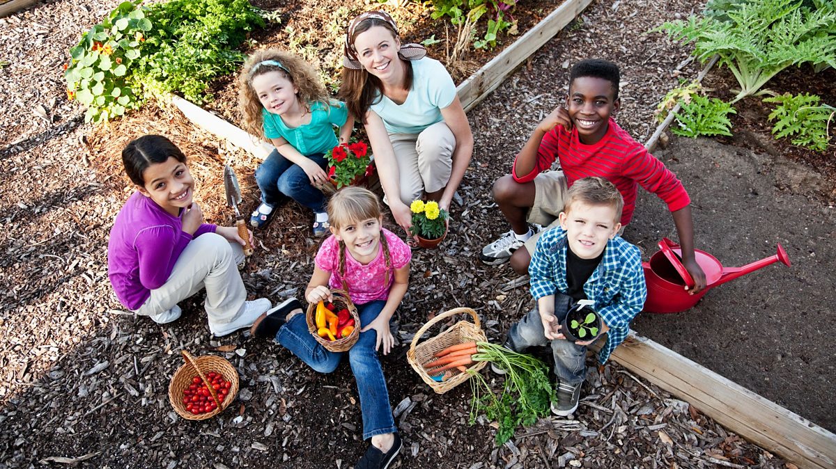 We can school. Students in Garden
