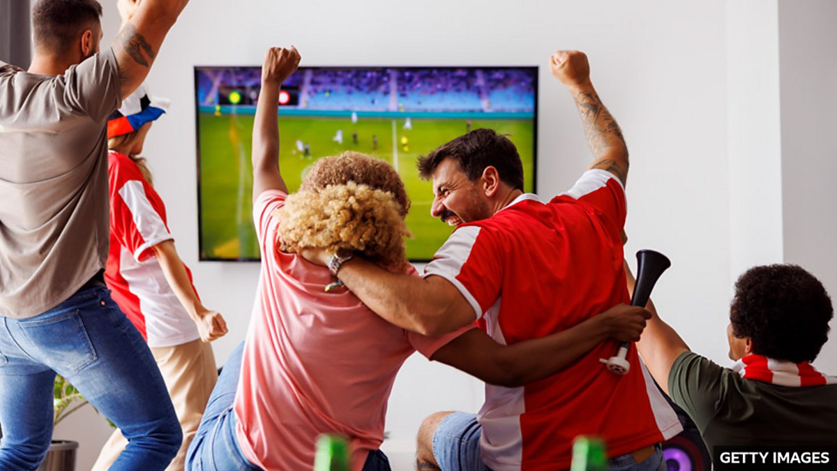 BBC Learning English 随身英语 / Is watching sports good for your