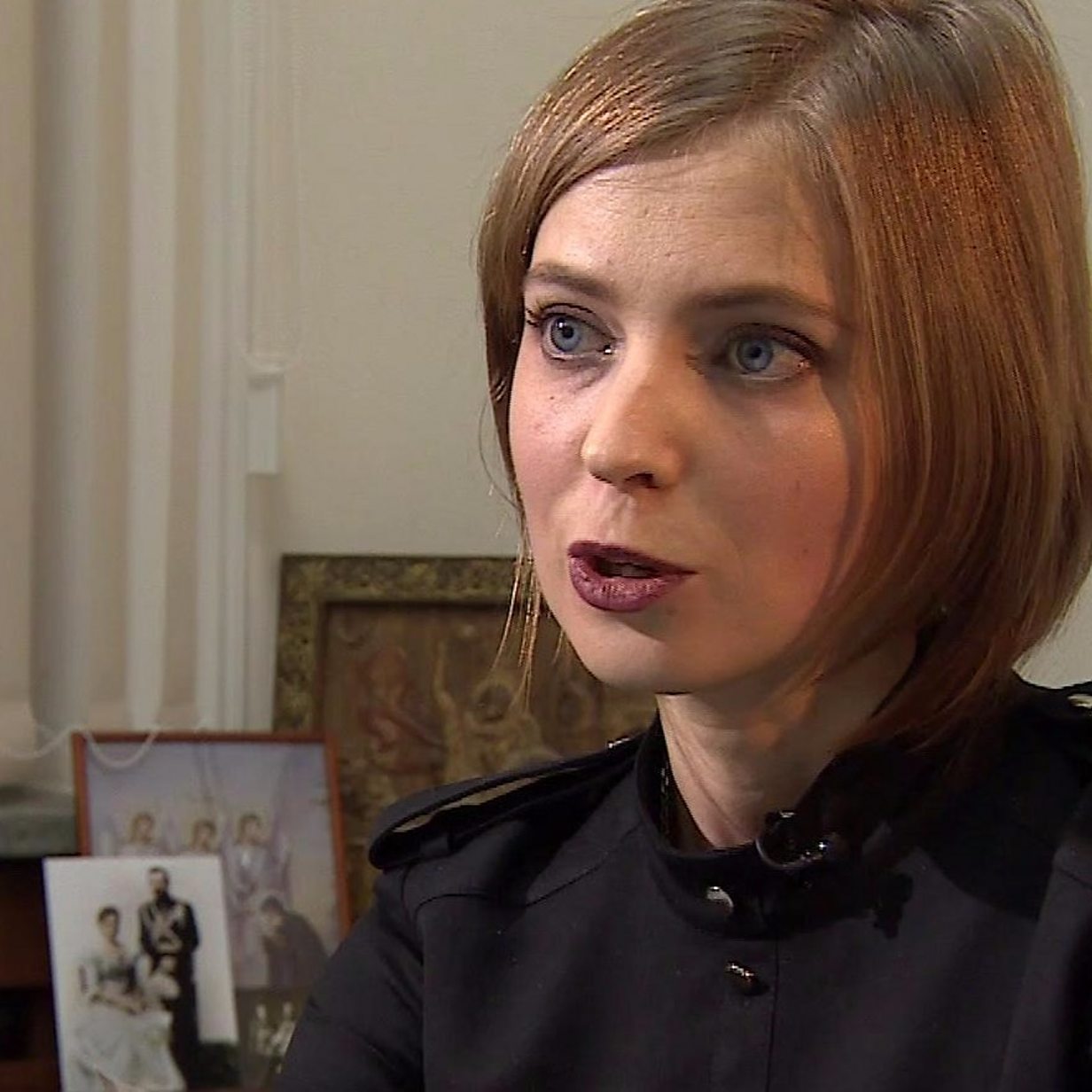 Rus ayollarning haqiqiy bolmagan porno video