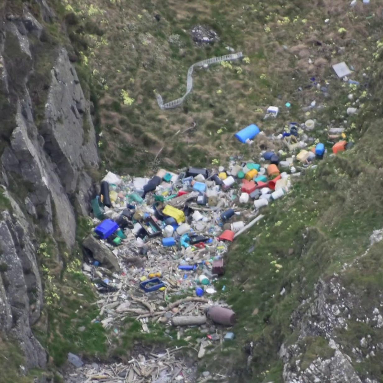 Blue Lake quarry closed to public over litter row BBC News