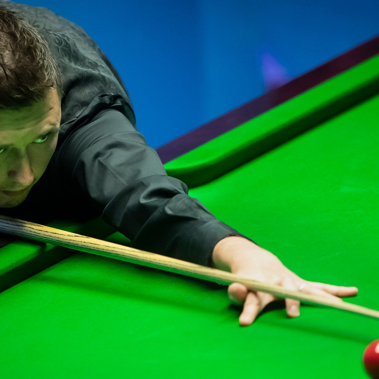 World Snooker Wilson seals comeback win over Hawkins with back-to-back centuries