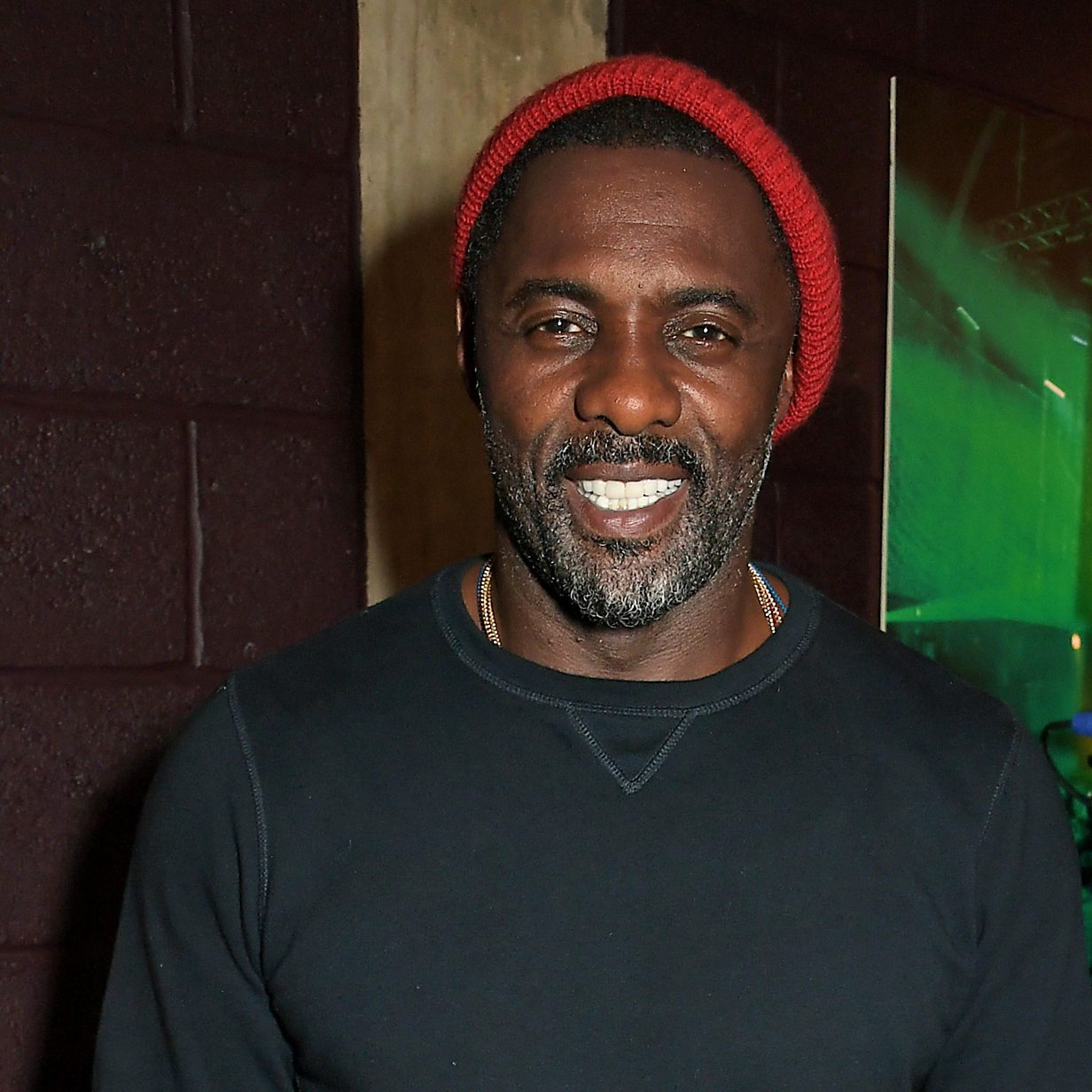 idris elba jumper