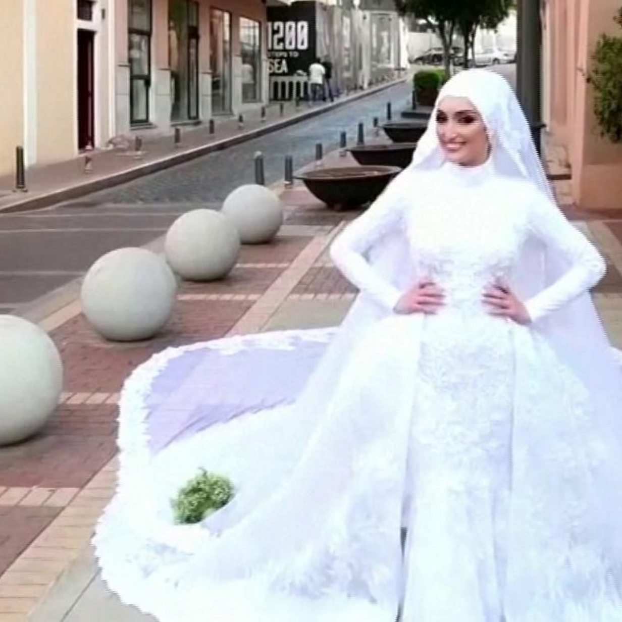 Middle eastern hot sale wedding dress