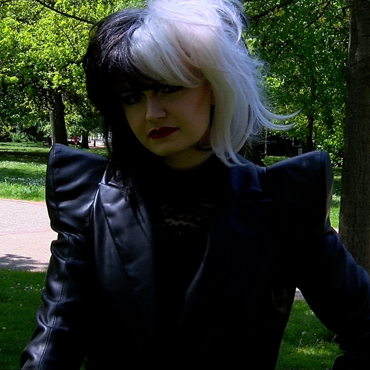 Cruella de Vil cosplay fan turns to TikTok in pandemic