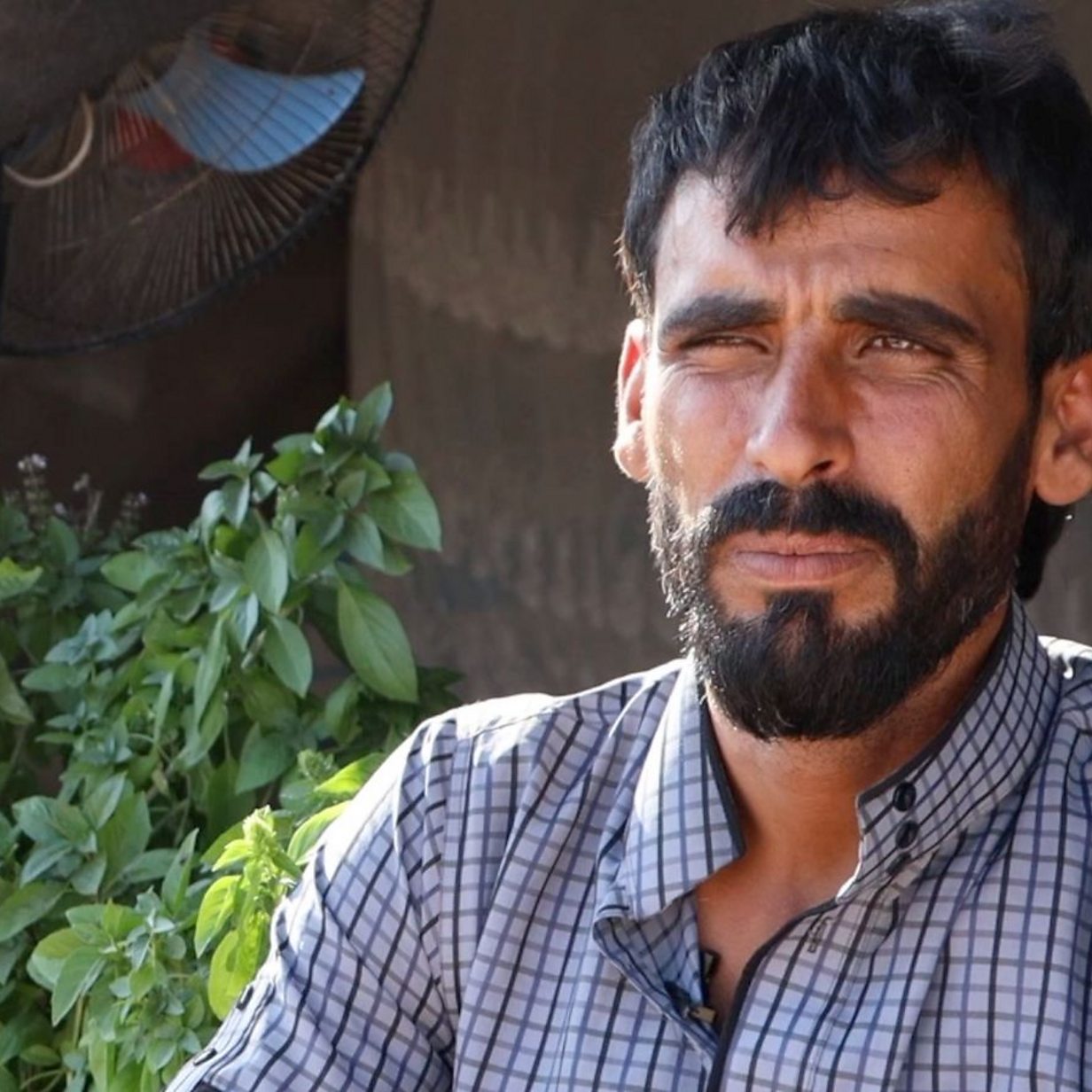 Tiktok profits from livestreams of refugees begging