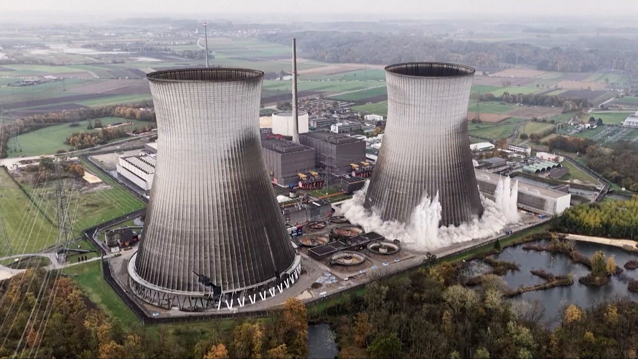 Watch: Moment nuclear plant towers collapse during demolition