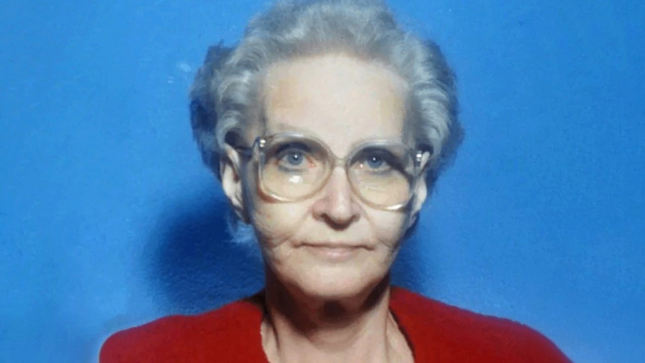 Dorothea Puente - The Death House Landlady