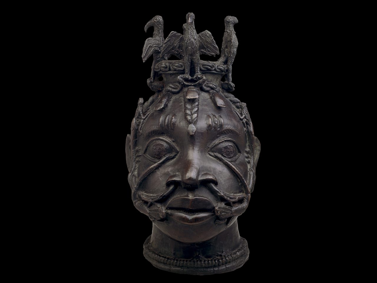 A brass head of Osun