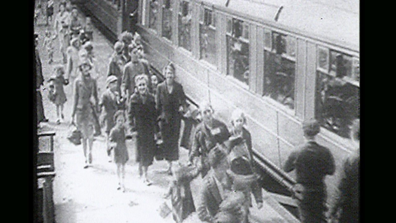 WW2 How did an elephant beat the Belfast Blitz? BBC Teach