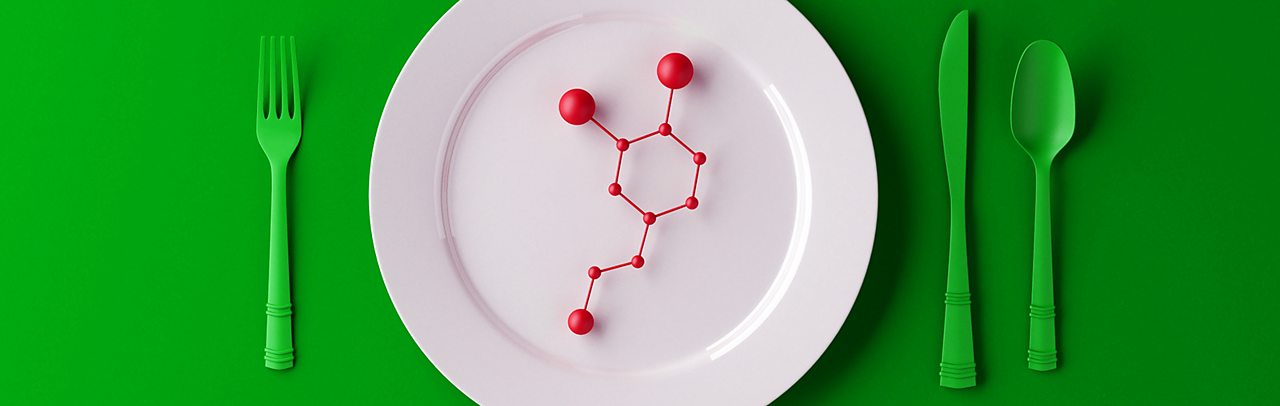 Serotonic chemical struction on a plate