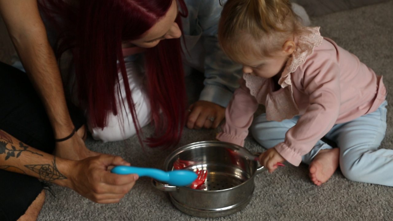 How to play pretend role play with your child BBC Tiny Happy People