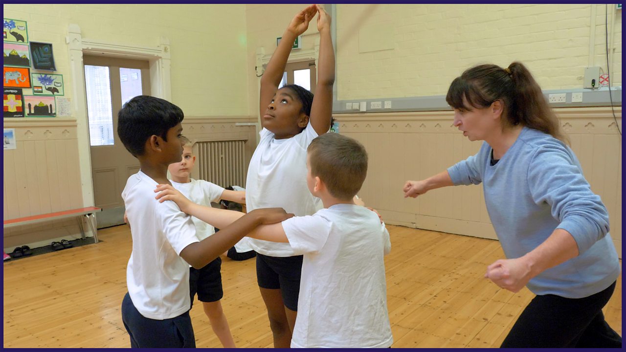 KS2 Dance: Step-by-Step - Dance 7-11 - Gallery - Alfred the Great - BBC School Radio - BBC Teach