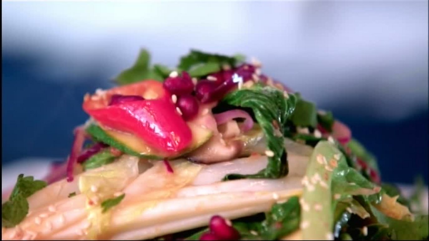 BBC Two - Raymond Blanc: How to Cook Well, Frying, Stir-fried salad