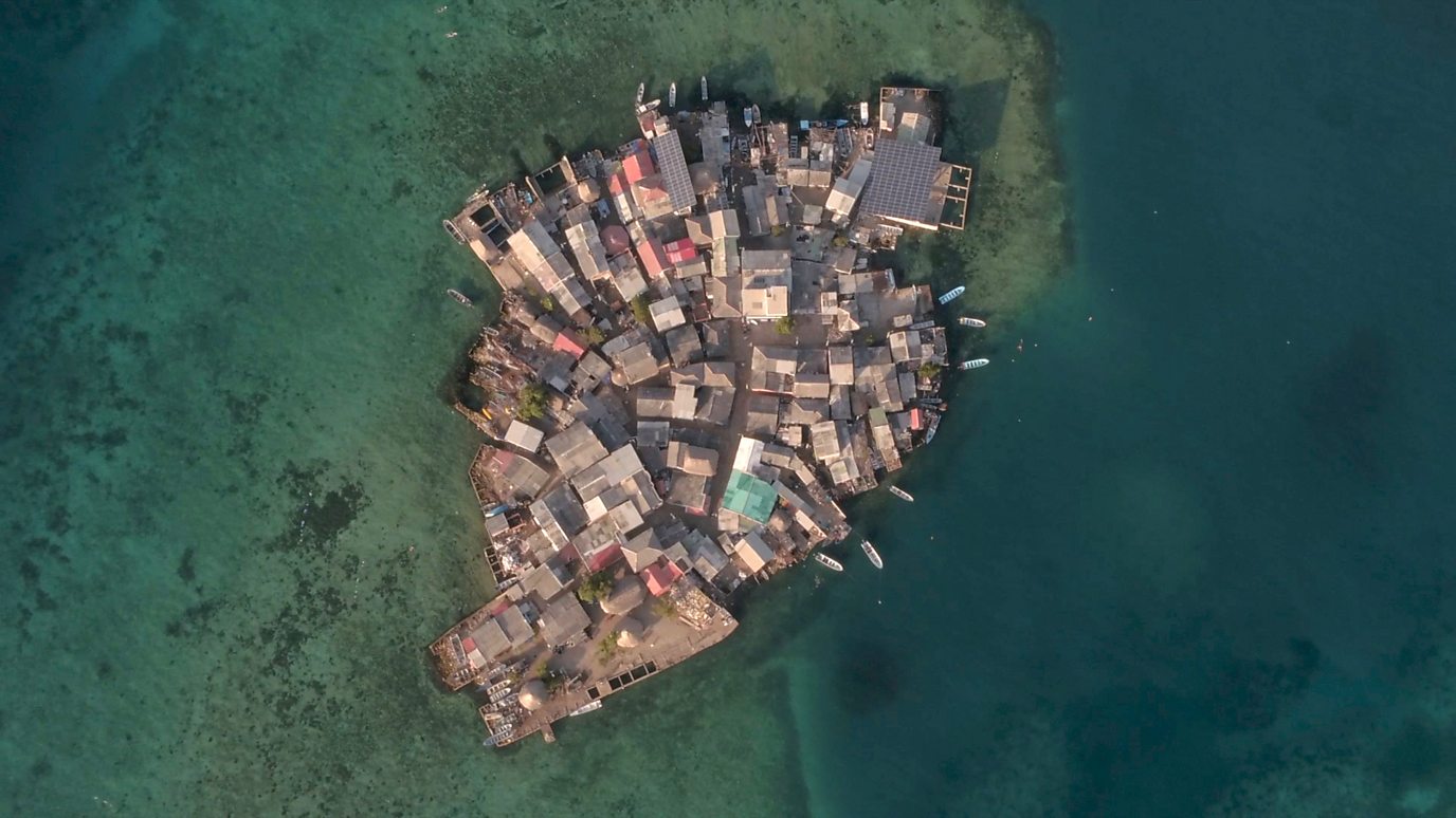 the-world-s-most-densely-populated-isle-bbc-reel