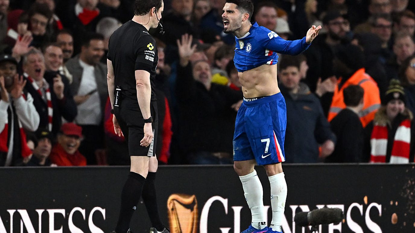 Los jugadores del Blues «tienen la edad suficiente para saberlo», dice Sutton