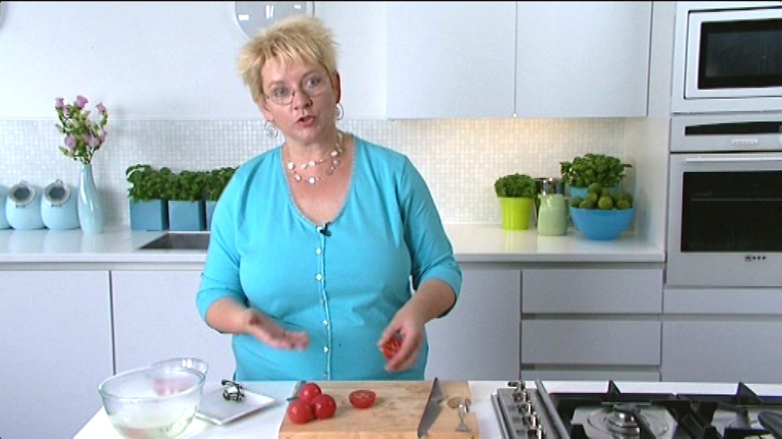 Wild mushroom sauce for pasta recipe - BBC Food