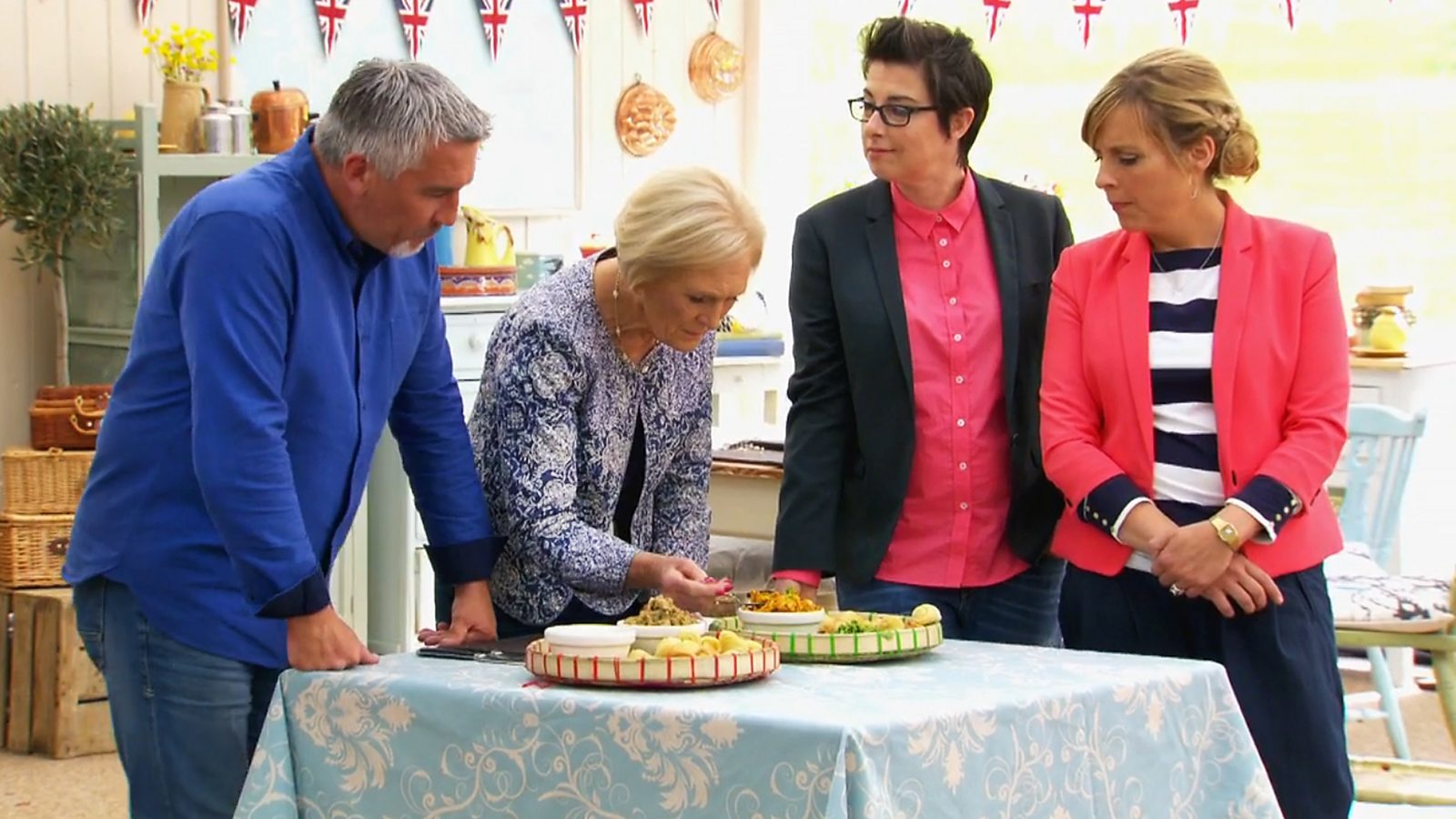 The Great British Bake Off episodes - BBC Food
