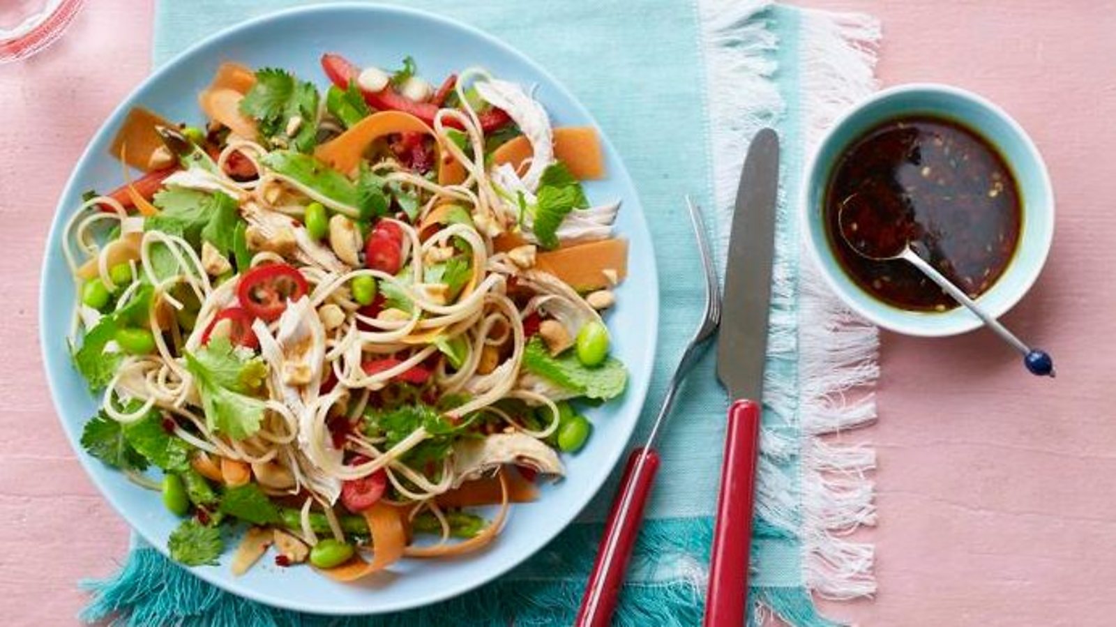 Low calorie recipes and diet information - BBC Food