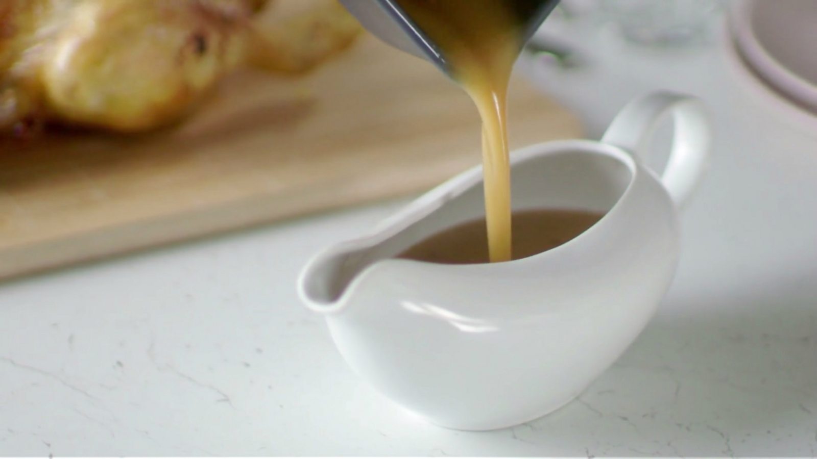 How to make gravy - BBC Food