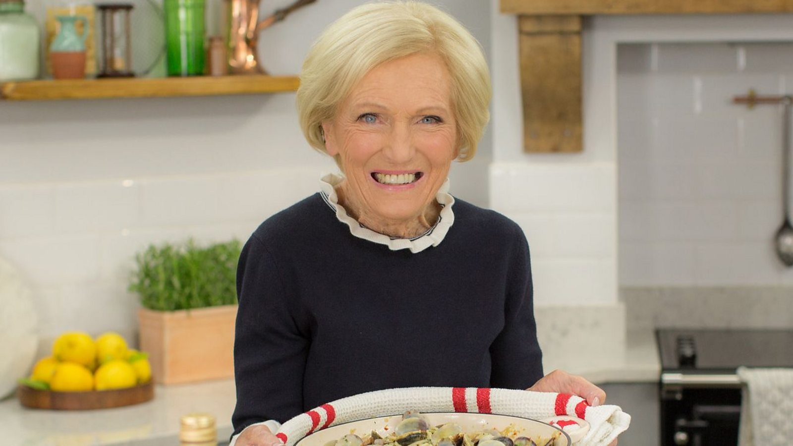 Mary Berry's 5 Quick-cooking Tips - BBC Food