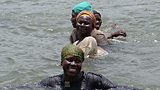 Gambian Women Oyster Harvesters