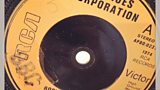 Johnnie's Jukebox: Hues Corporation - Rock The Boat