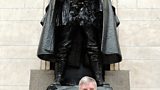 Litir chan an t-Saighdeir Gun Ainm le Coinneach MacÃŒomhair