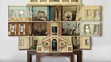 Small Stories: At 成人快手 in a Dolls' House