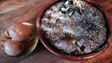 Saucy Hot Chocolate and Raspberry Pudding with ÃÛÑ¿´«Ã½made Chocolate Caramel Ice-cream