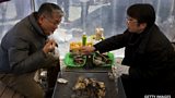 60 second Idea to Change the World: Eat Japanese oysters