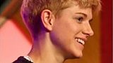 Mae Martin