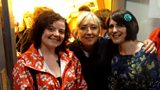 Shona NicIllFhialain, Cathy agus Jayne NicLeòid