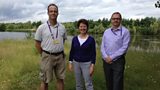 Adam Cheeseman (L) and Russell Knight (R) with Helen Mark