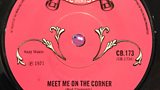 Johnnie's Jukebox: LINDISFARNE - MEET ME ON THE CORNER