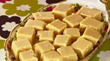 Am Fudge aig Catriona, le Teòclaid Gheal agus Liqueur Èireannach