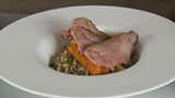 Risotto Eòrna-neamhnaide le Feòil-uain agus Consommé Feòil-uain/Pearl barley risotto served with lamb cannon & lamb consommé