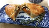 Pastaidh Feòil Uain agus Guga / Lamb and Guga Pastie
