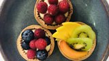 Fruit tarts with crème pâtissière