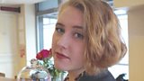 Phoebe Stuckes