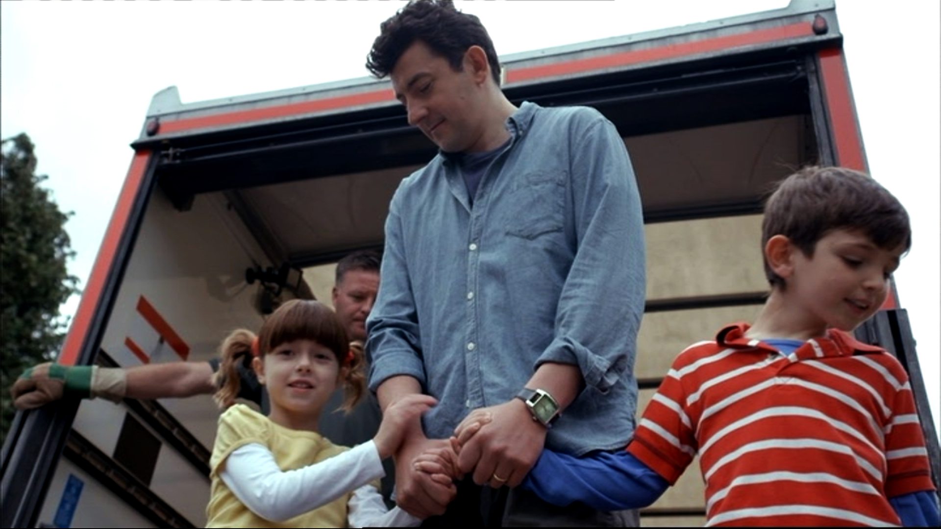 BBC IPlayer - Topsy And Tim - Series 1: 29. Moving House