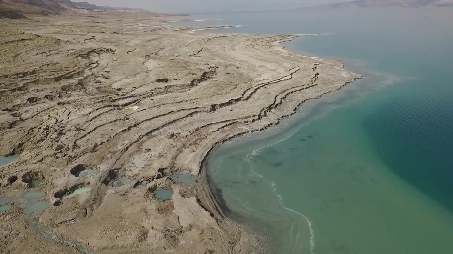 Dead Sea drying: A new low-point for Earth - BBC News