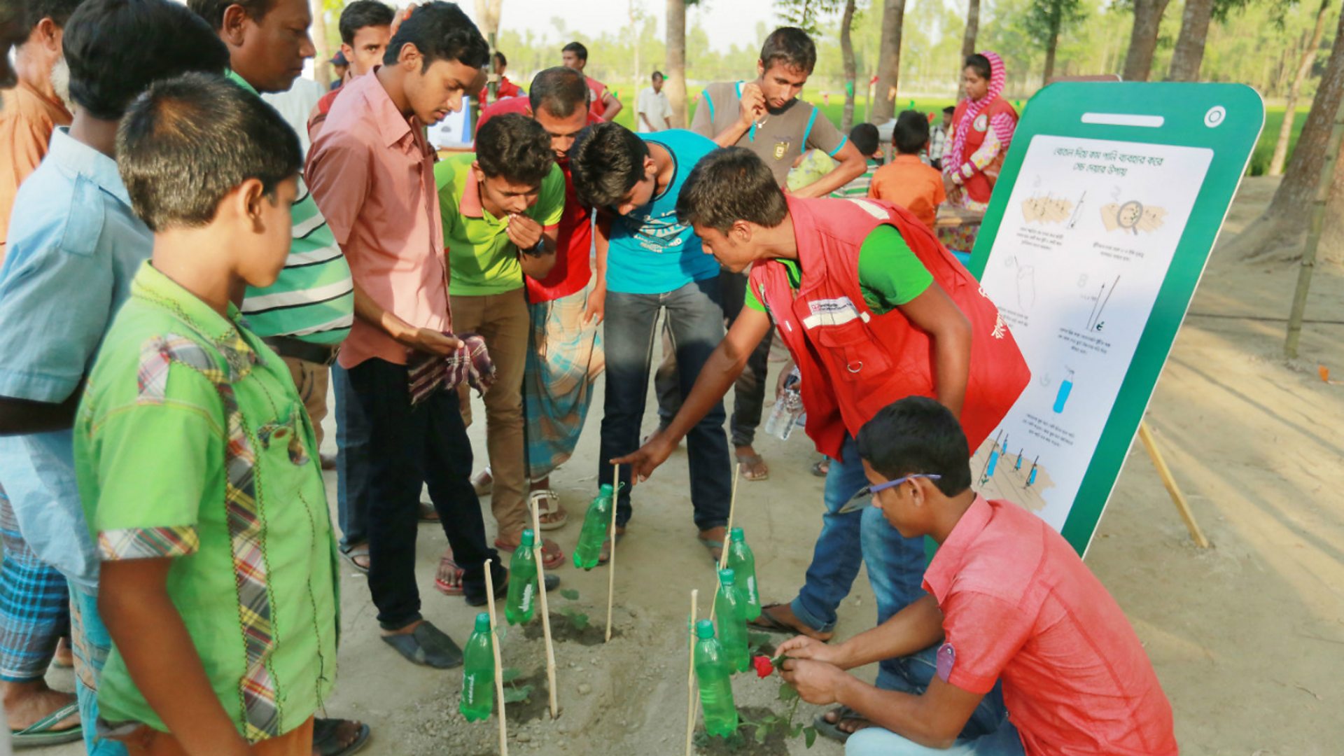 What are the barriers to community involvement in local level disaster