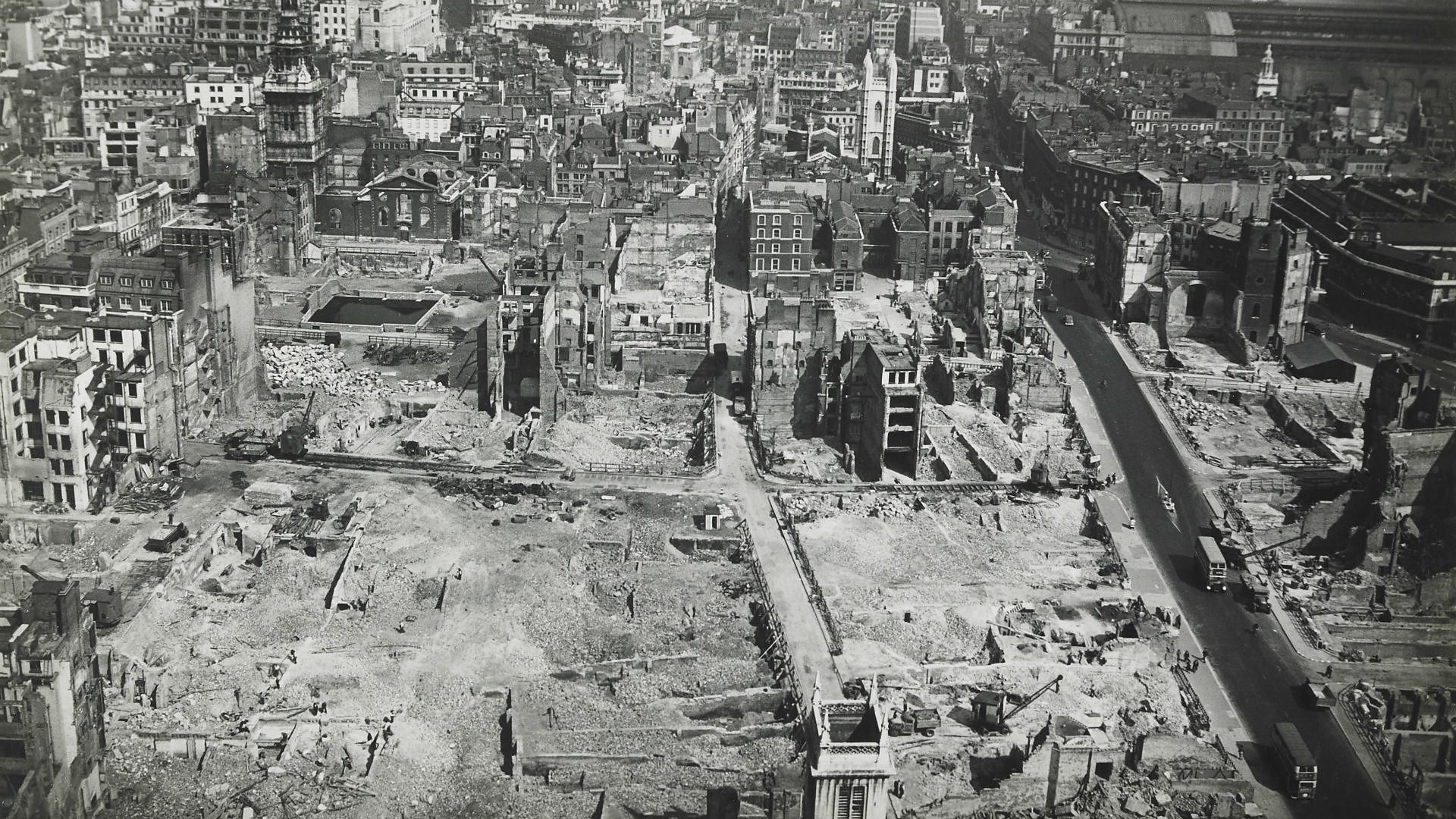 Haunting images of WW2 London's 'archive of destruction Haunting images of WW2 London's 'archive of destruction
