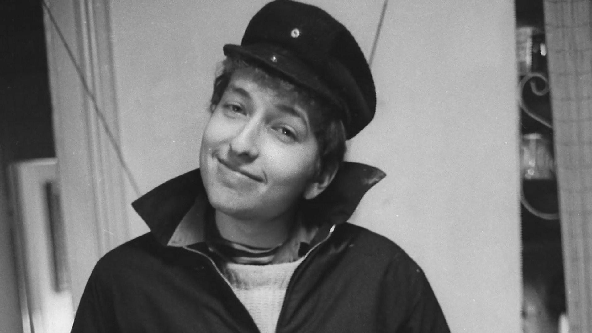 Photos of a young Bob Dylan seen for the first time - BBC News