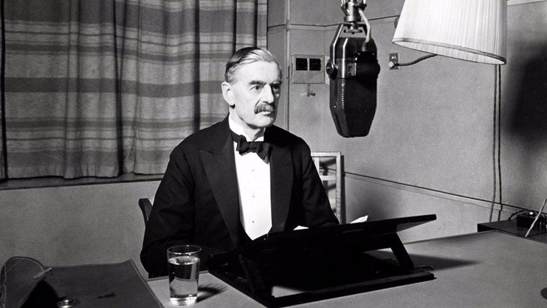 Neville Chamberlain Declaration Of War c News