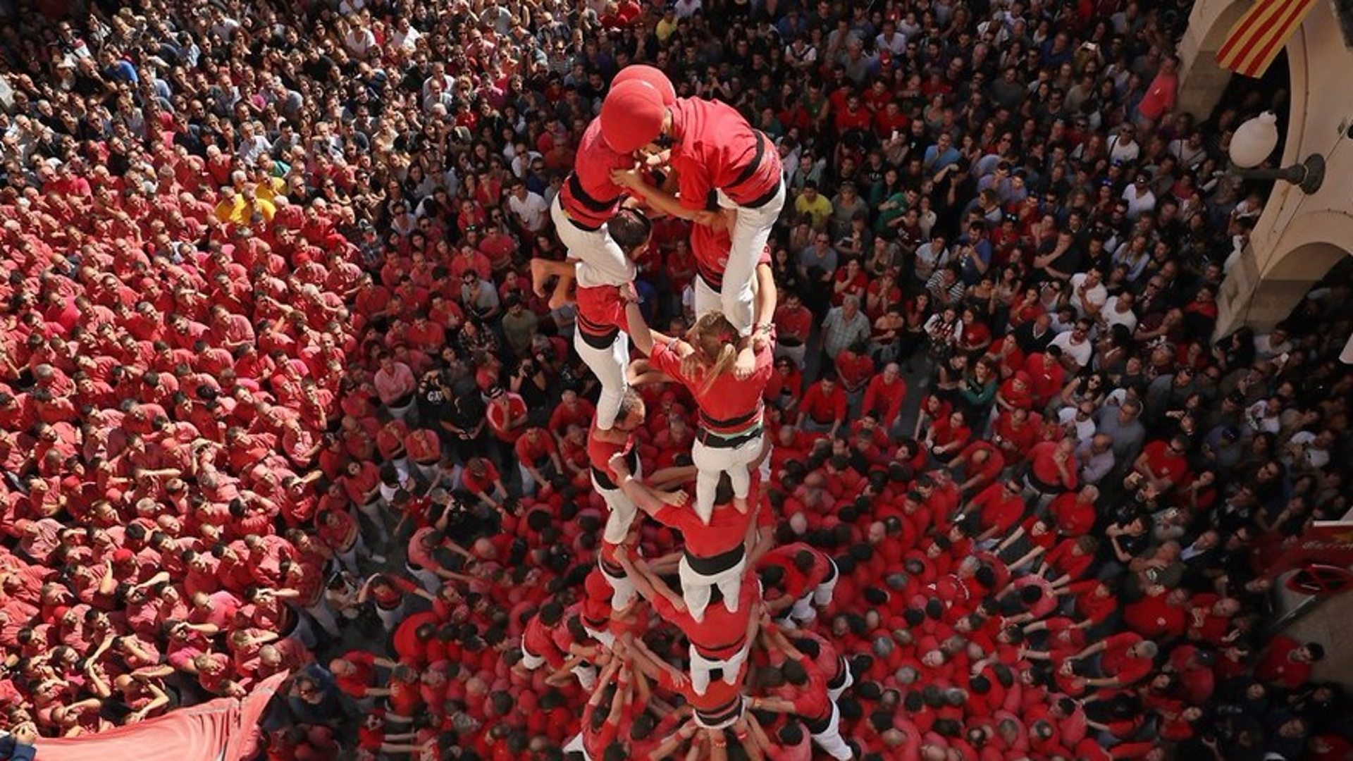 Castellers, Falcons group, traditional human towers, Barcelona