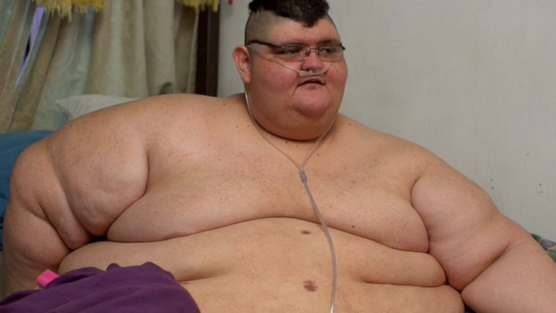 The world's most obese man's attempt to lose weight - BBC News