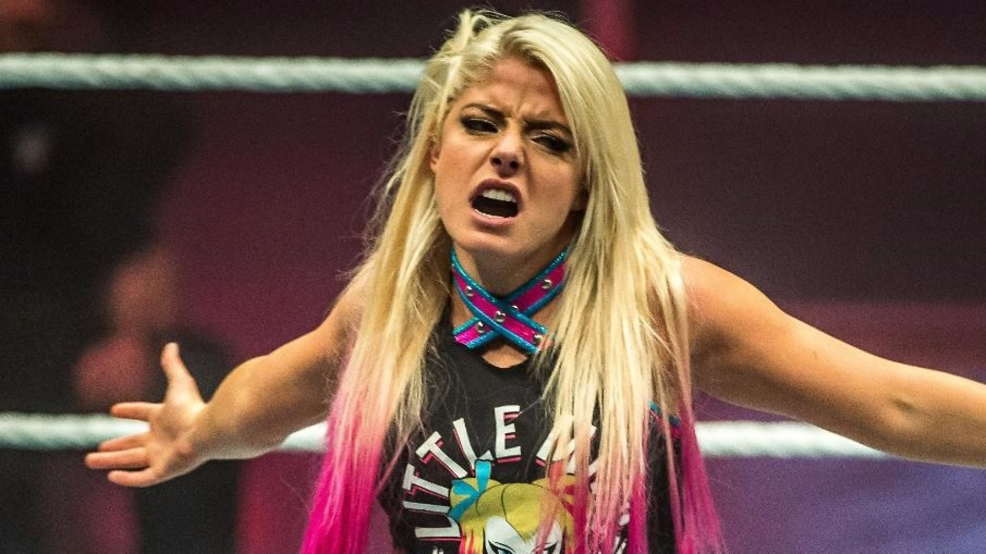 WWE's Alexa Bliss' tips for becoming a wrestler - BBC News